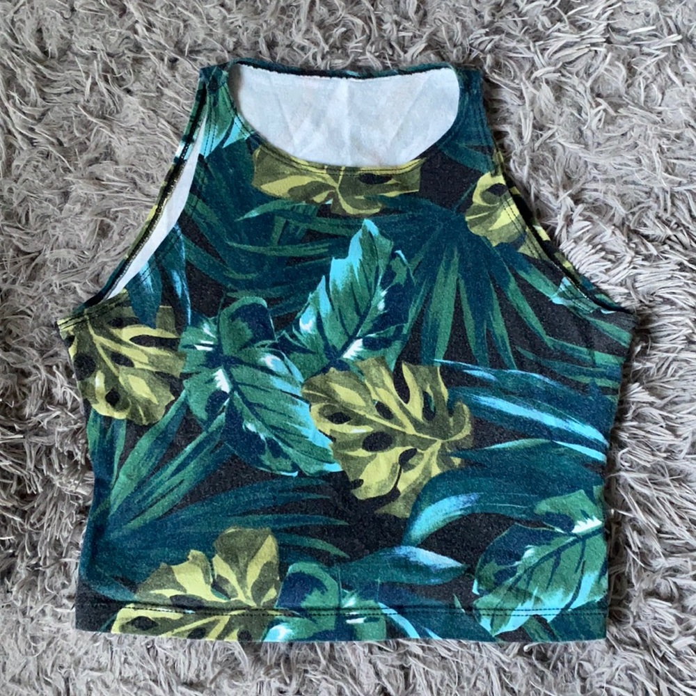 American Apparel Leaf Crop Top